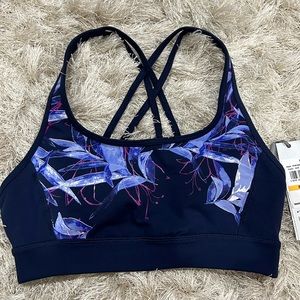 NWT Calvin Klein Performance Sports Bra with Removable Cups Low impact Small